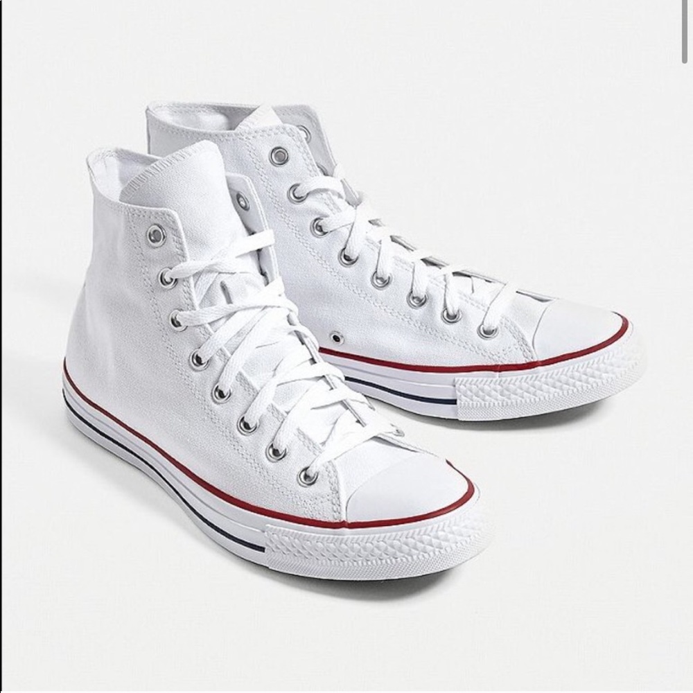 ❌SOLD❌ NWT White Converse High Tops - Picture 1 of 3